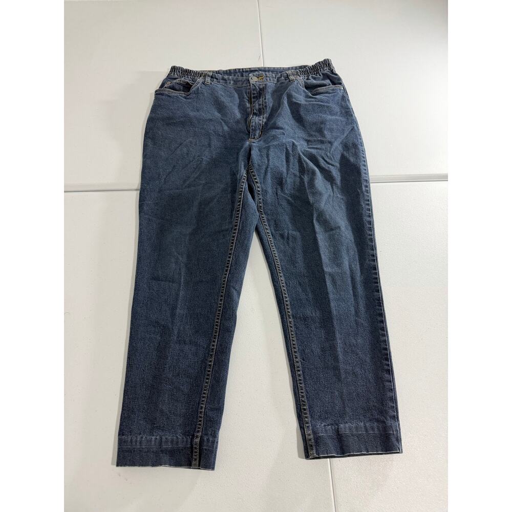 LL Bean Women's 18W Regular Jeans Medium Blue Elastic Waist Straight Leg